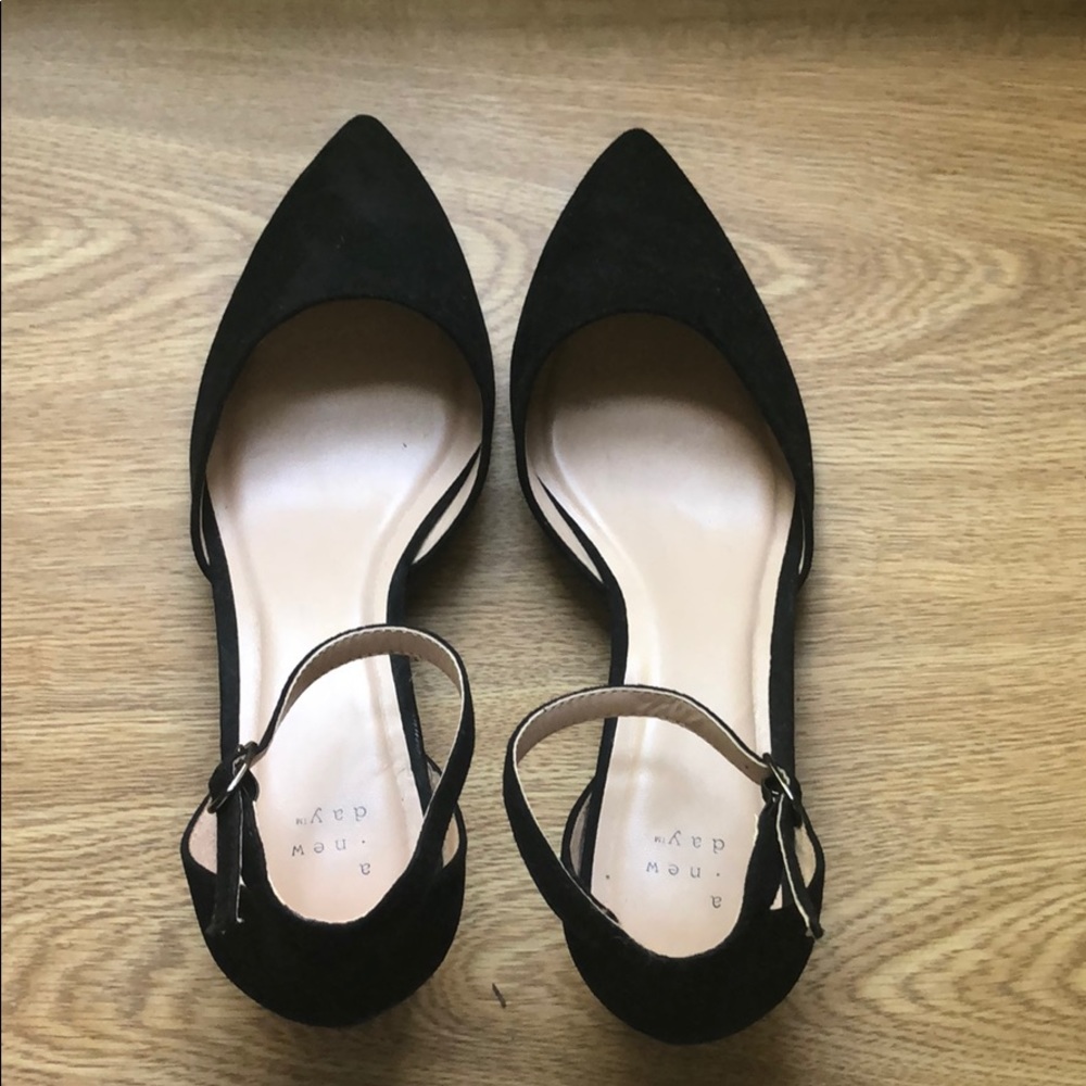 Black Pointy Toed Heels